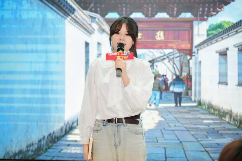 江苏理工学院青年宣讲团成员赵嘉宁讲演《百年留墨 青春留常》